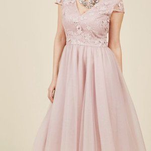 LONDON Chi Chi: Gorgeous formal tulle dress